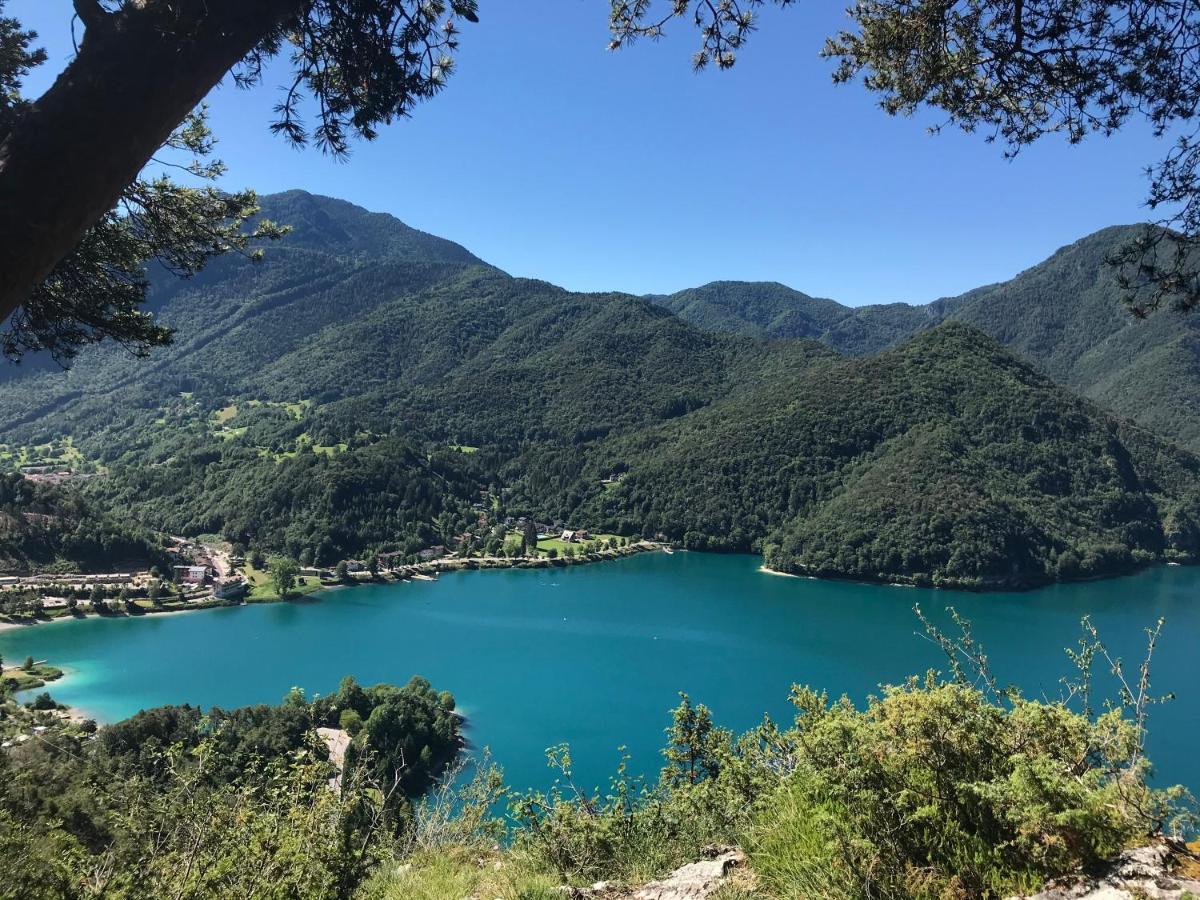 Albergo Mezzolago Dış mekan fotoğraf