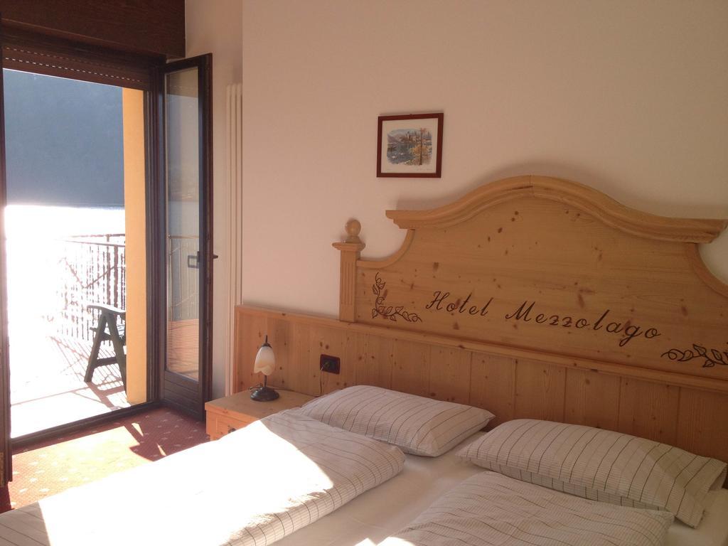 Albergo Mezzolago Dış mekan fotoğraf