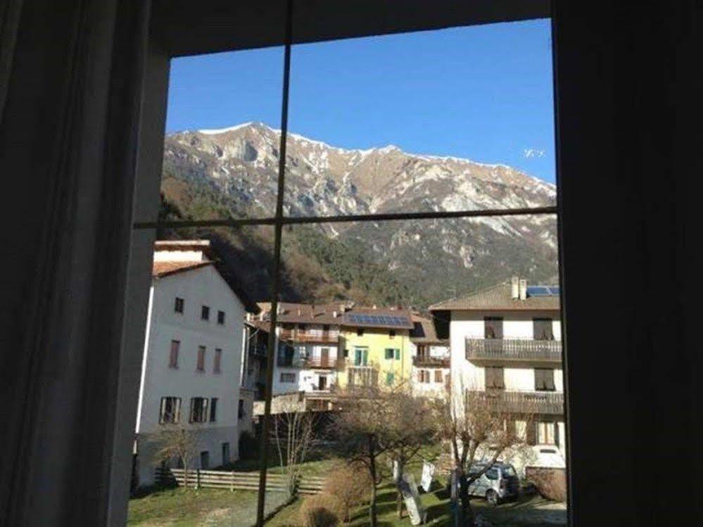 Albergo Mezzolago Dış mekan fotoğraf