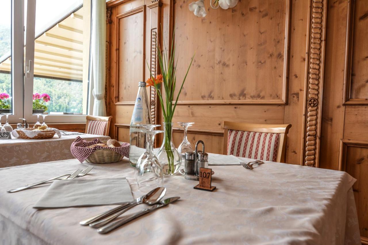 Albergo Mezzolago Dış mekan fotoğraf
